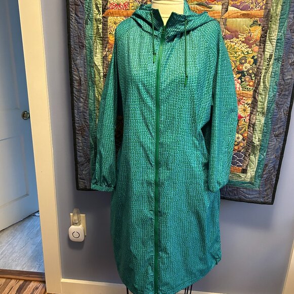 MARIMEKKO UNIQLO  Long Lightweight Windbreaker - Picture 1 of 4